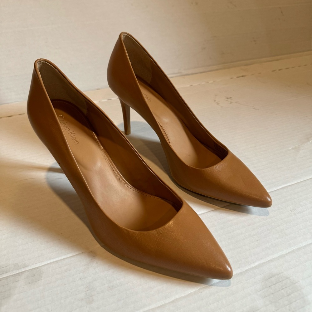 Calvin Klein Gayle Stiletto Pump Size US 9.5